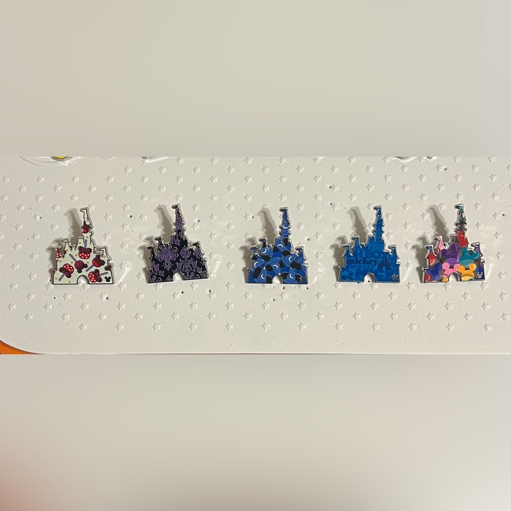 2025 WDW Hidden Disney Hidden Mickey Castle Pin Set Of 5